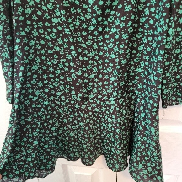 Zara Black & Green Ditzy Floral Print Long Sleeve Mini Dress Size Small - Picture 5 of 7